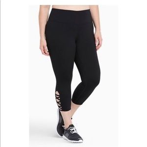 Torrid active cropped legging with strap detail